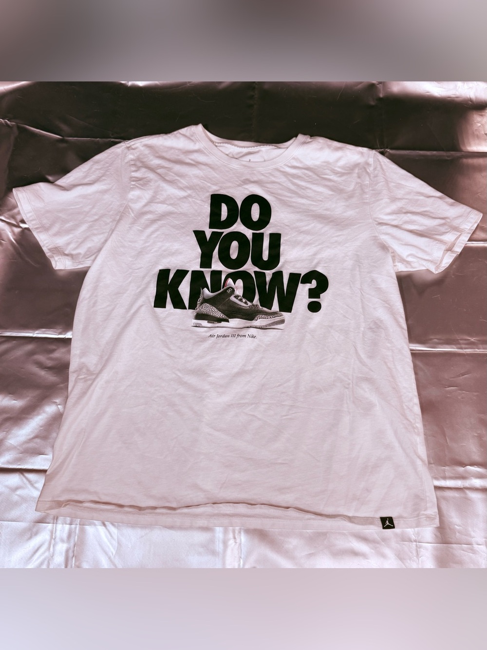 VTG Jordan White T-Shirt with Black 'DO YOU KNOW?' Graphic size XLArge